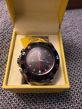 Invicta speedway watch Black and Red Men's Dive-Style Watch